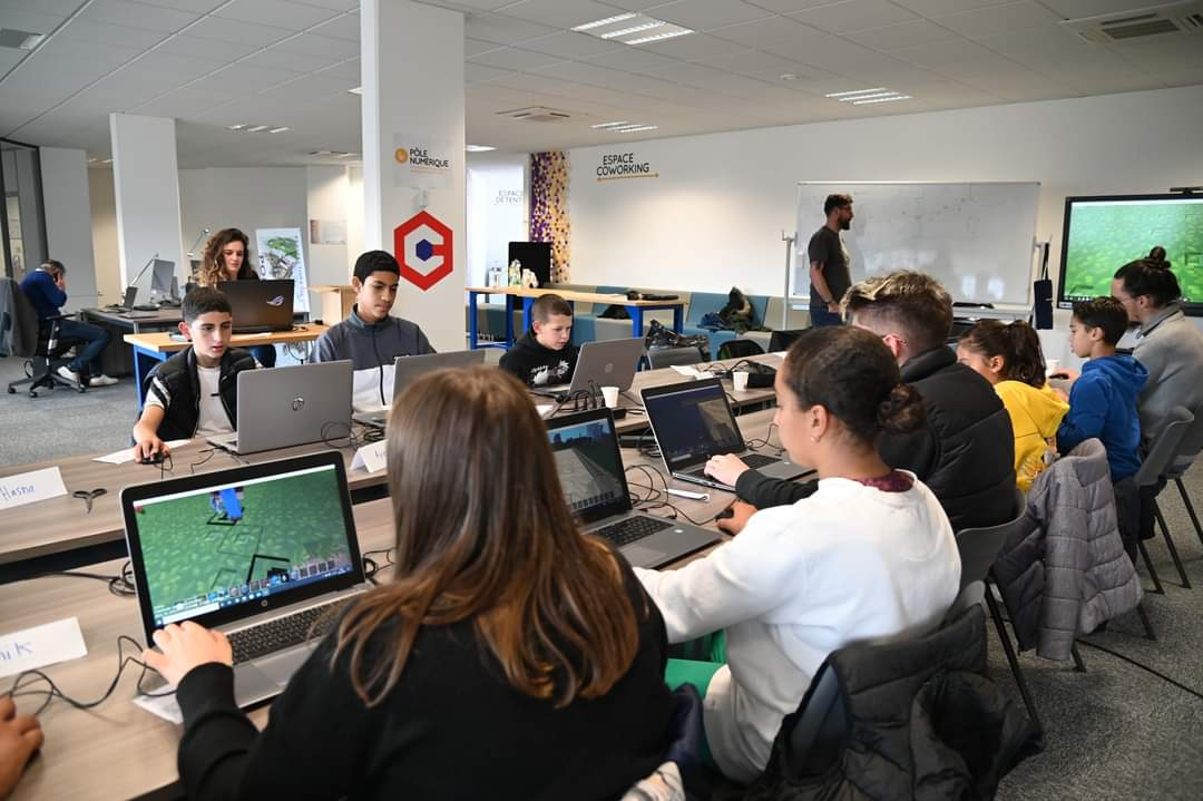 Visuel itinéraires numériques Maubeuge