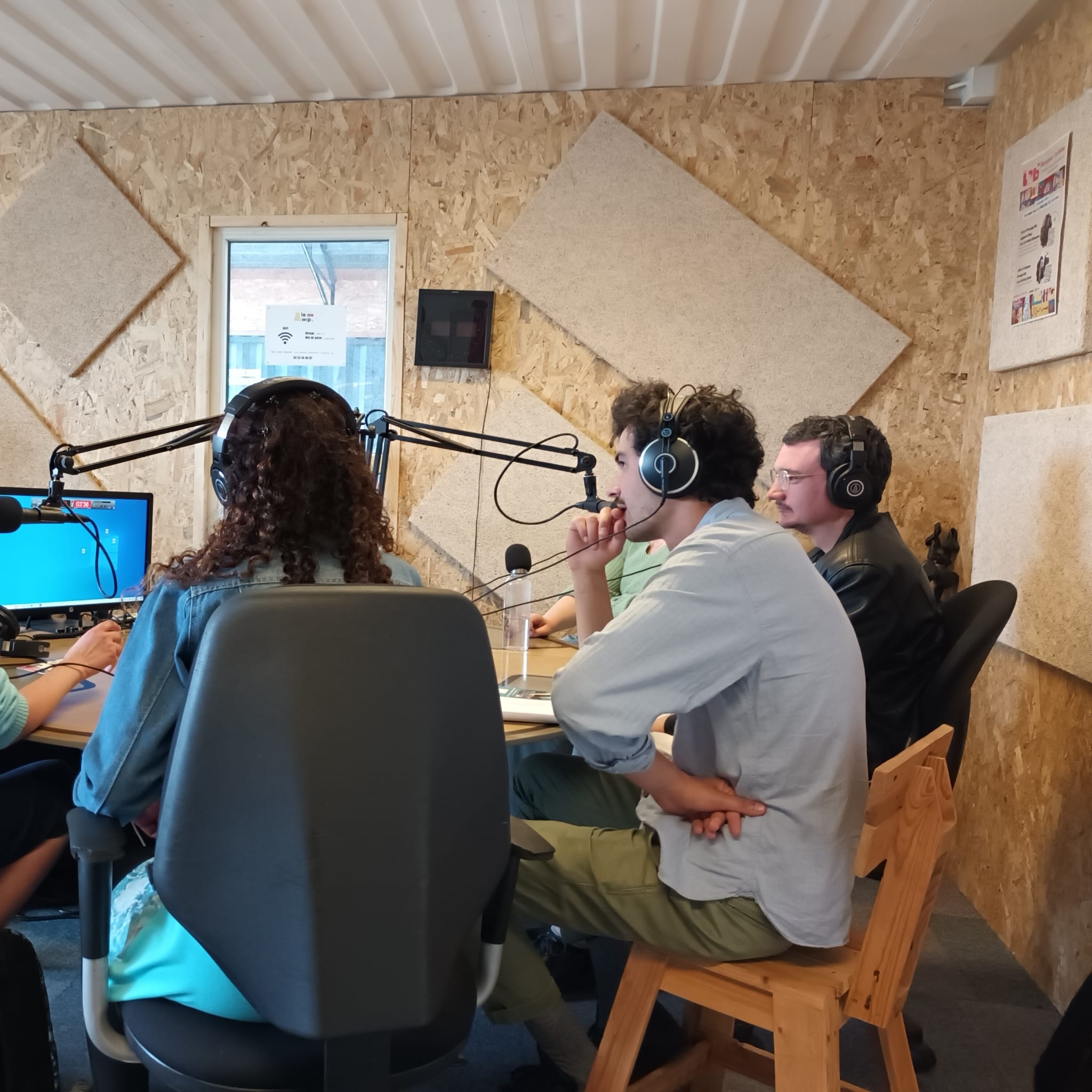 Photo du déplacement à Colombelles dans le cadre de la démarche Itinéraires numériques